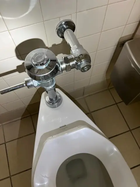 Fixture installation and repair for Repiping in Olympic West